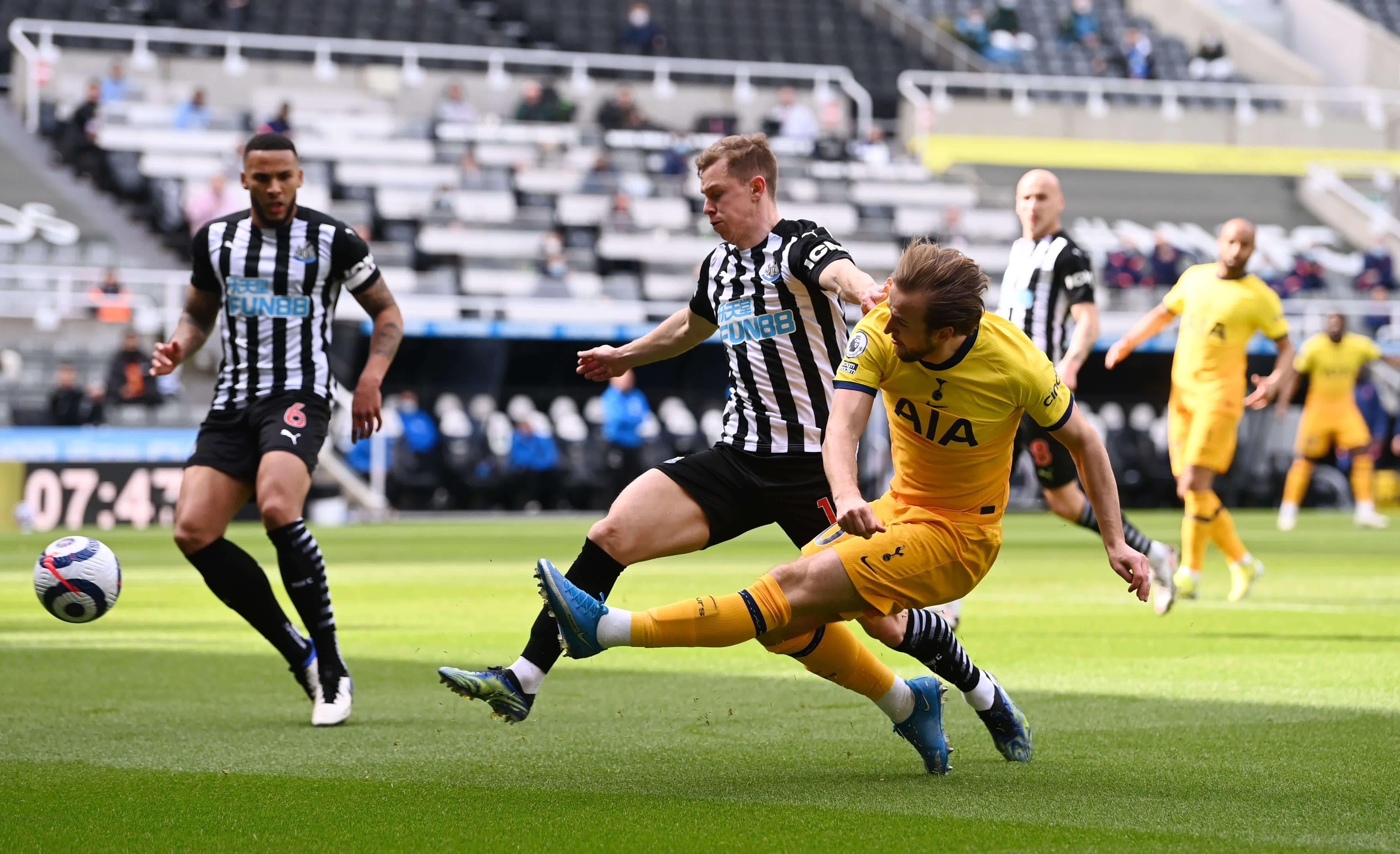 使得她们能 使得她们能